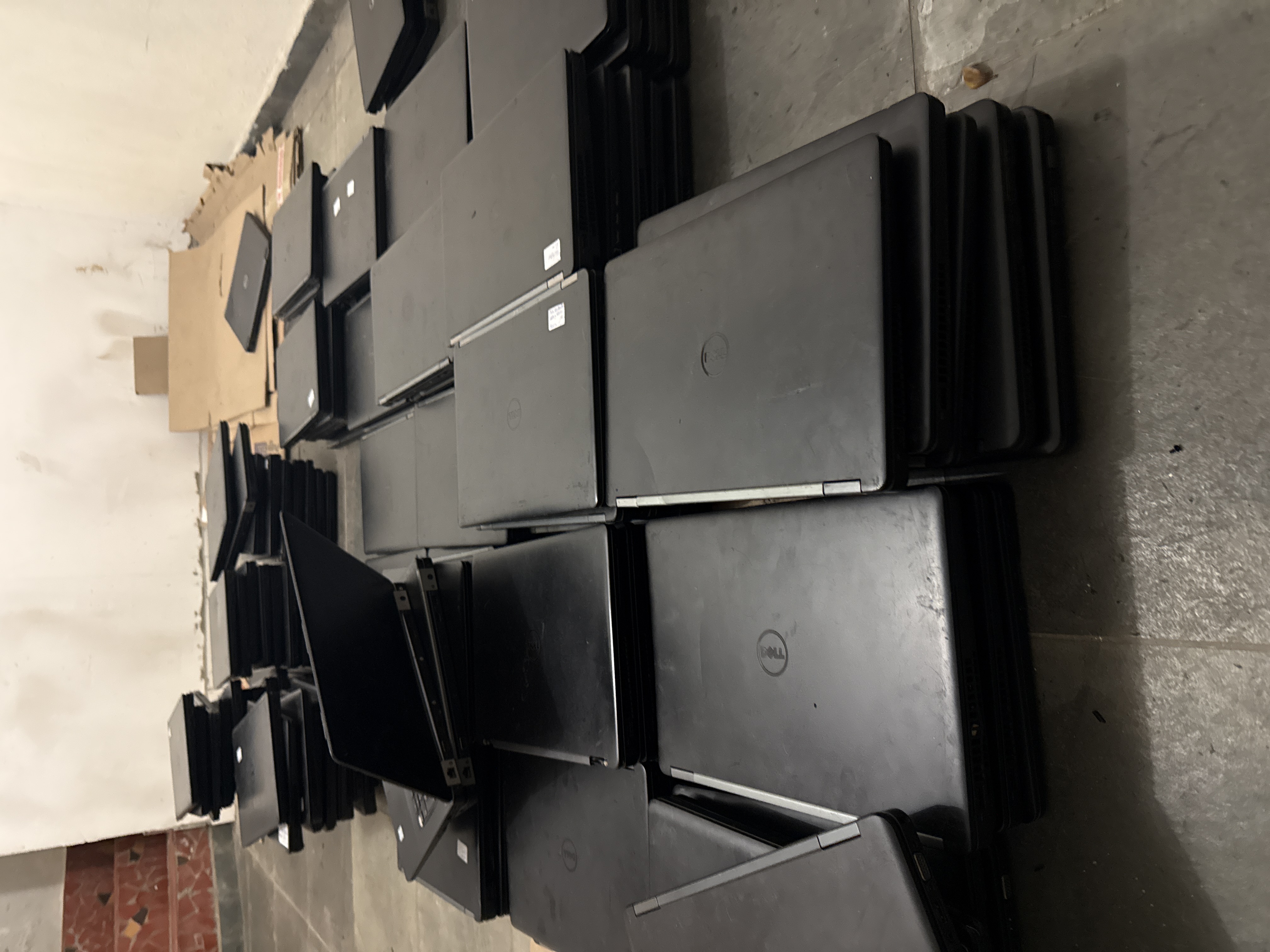 Notebooks no estado, sem tela, sem ssd, sem memoria