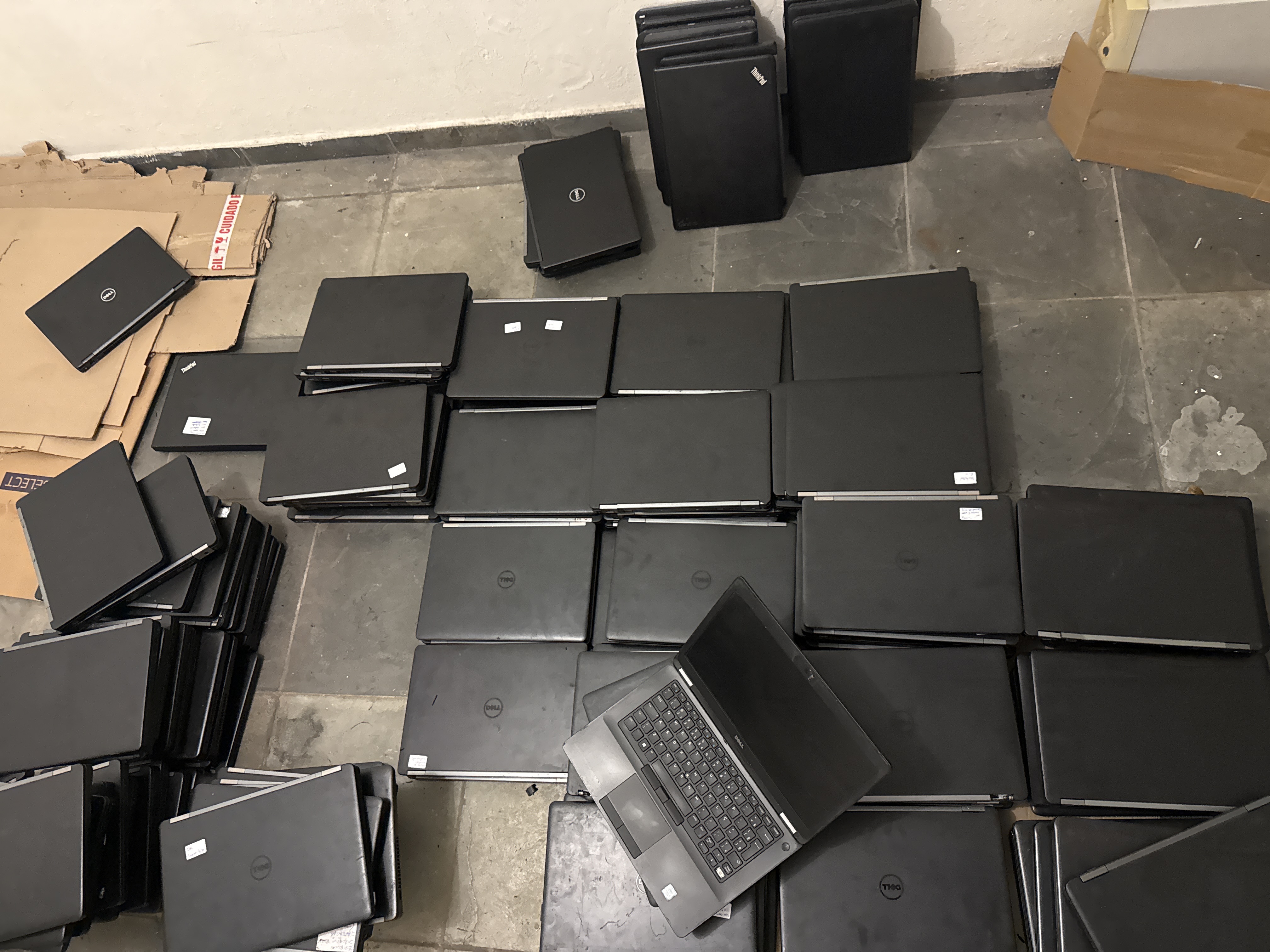 Notebooks no estado, sem tela, sem ssd, sem memoria