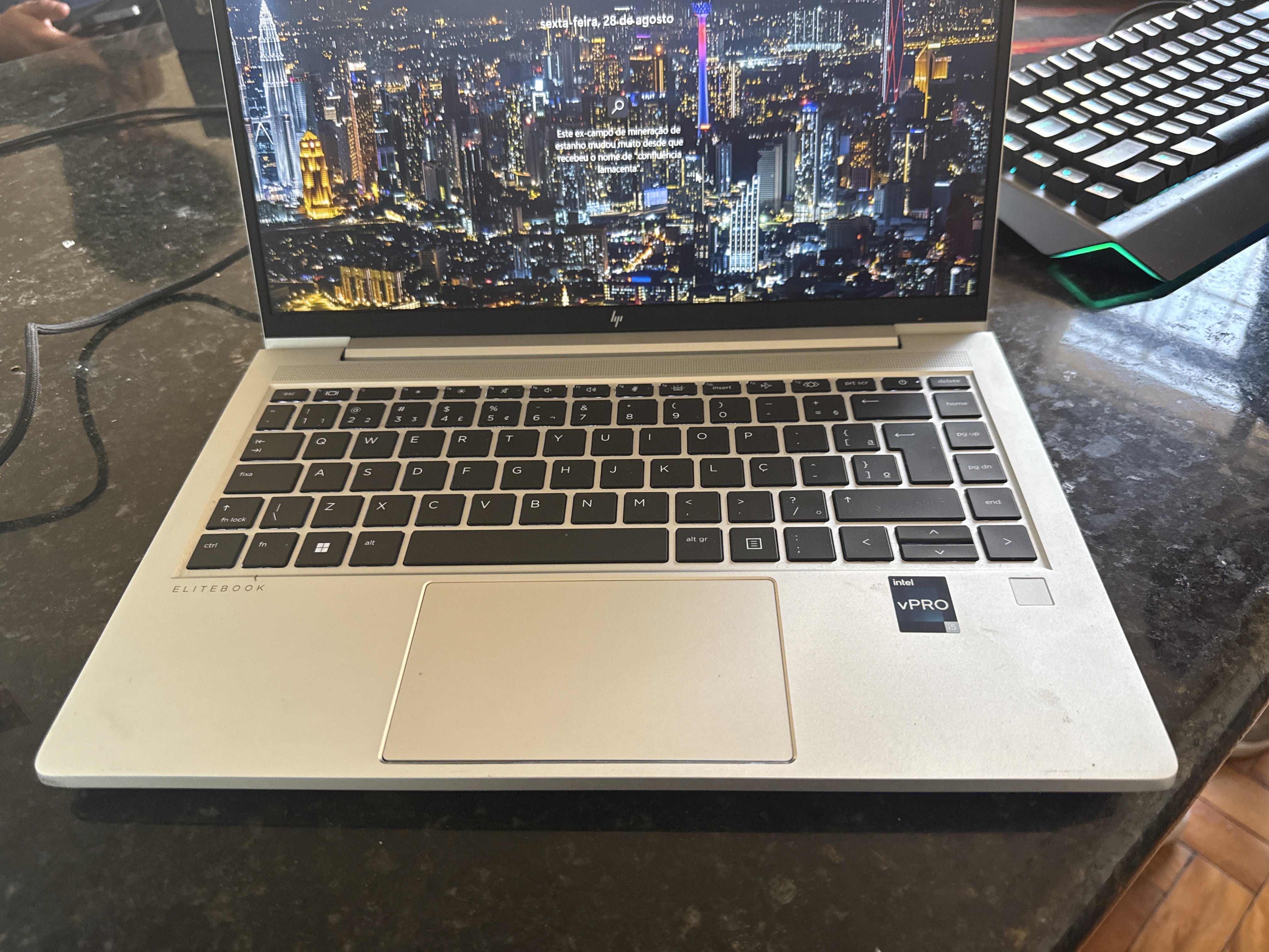 HP EliteBook 640 14 inch G10 Notebook PC