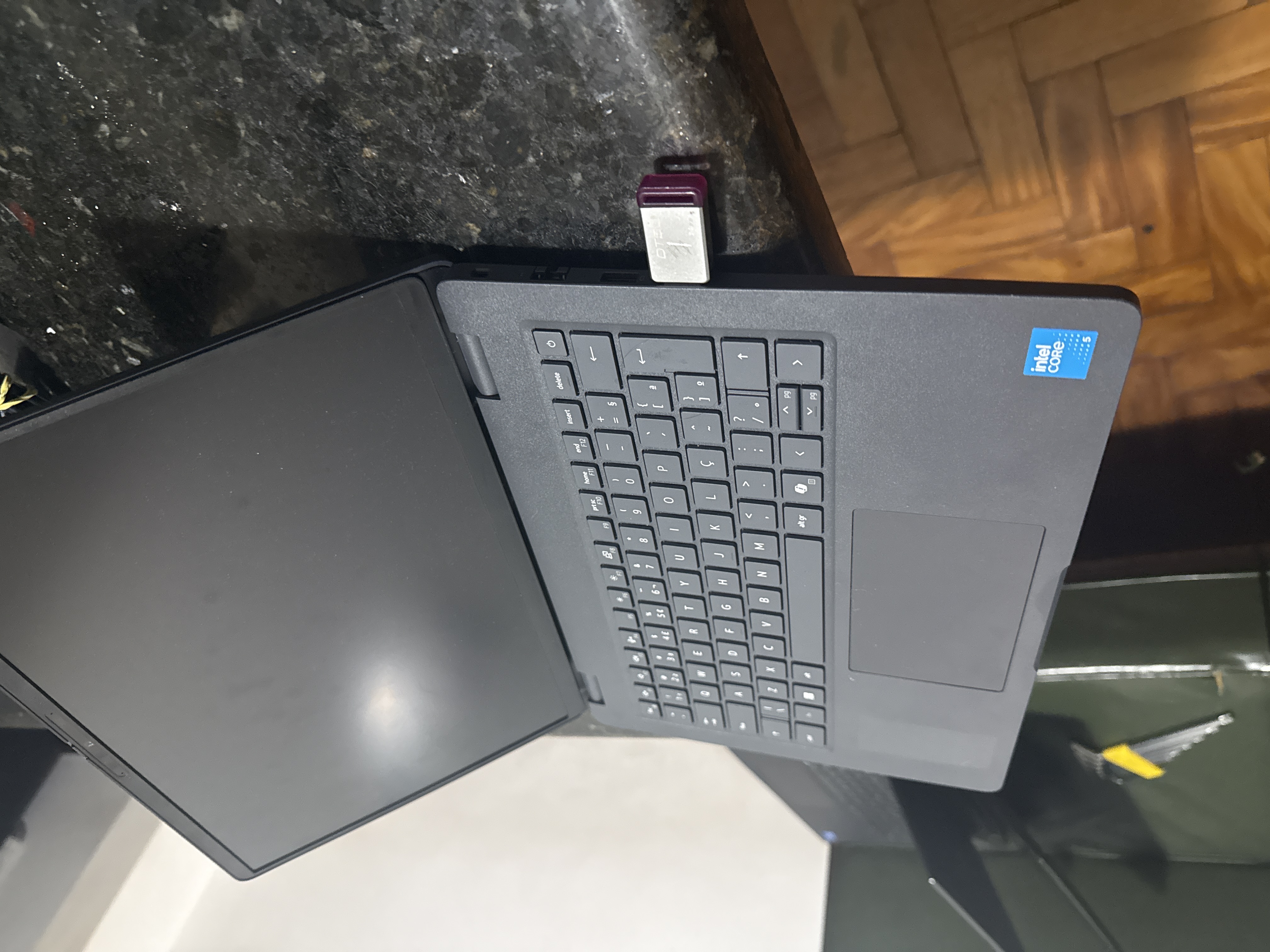 Dell Pro 14 PC14250